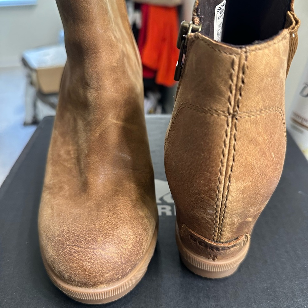 Sorel Brown Leather Ankle Booties